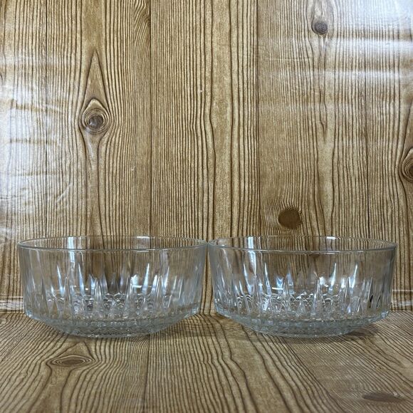 Vintage‎ Arcoroc Decorative Glass Bowl. 1960’s Made in France Set Of 2 - Picture 1 of 11